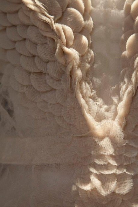 Необычные фактуры и нарядный декор