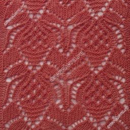 ​Красивый узор с клубничками