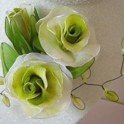 Цветы из капрона