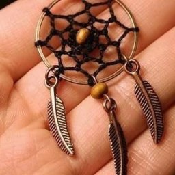 Кулон в виде ловца снов