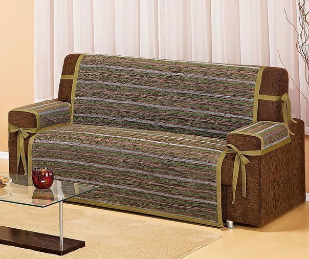 Интересная идея чехла для дивана