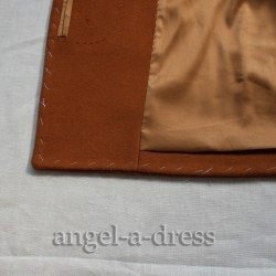 Как обработать низ пальто на подкладке