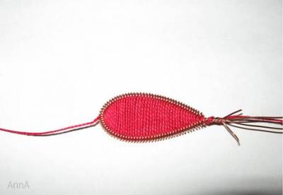 Оригинальные цветочки в технике ганутель