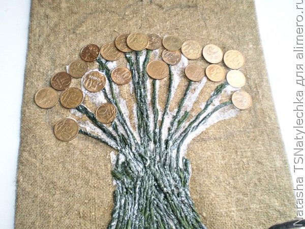 Денежное дерево — картина из монет