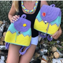 Яркие вязаные рюкзачки из трикотажной пряжи: идеи