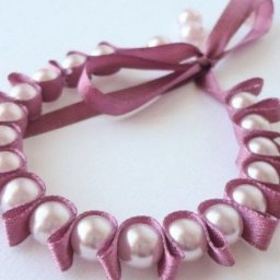 Браслет из бусин