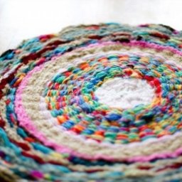 Плетение коврика на основе обруча