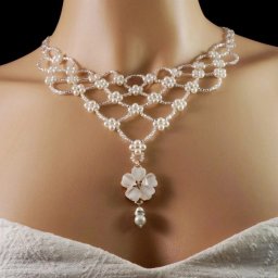 Украшения из бисера