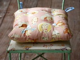 Мягкие подушки для стульев