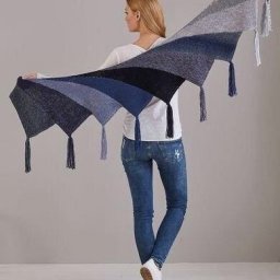 Необычная накидка на плечи