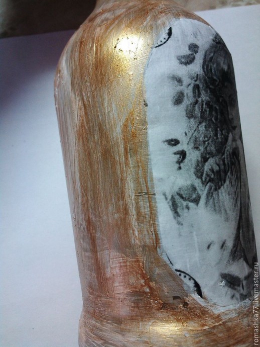 Декор бутылки с объемной рамкой