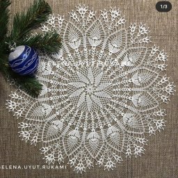​Очень красивая ажурная салфеточка