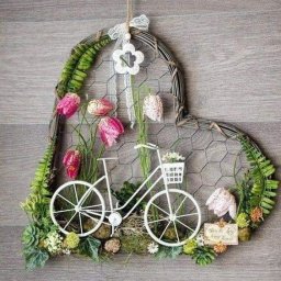 ​Сердца с рабицей внутри