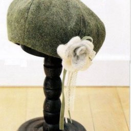 Берет с клиньями