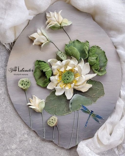 Прекрасные панно, выполненные в технике скульптурной живописи