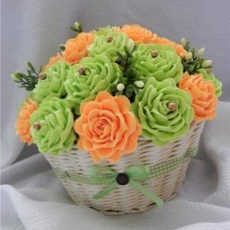 Цветы из гофрированной бумаги