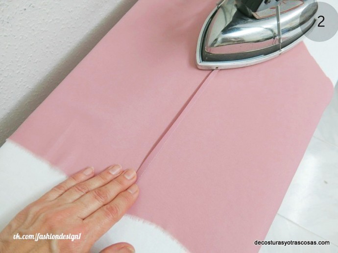 Декоративные складки на блузке