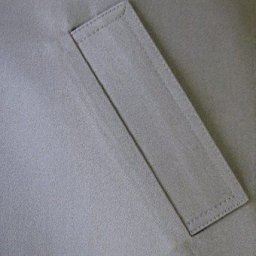 Прорезной карман с прямой листочкой