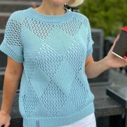 Хлопковая футболка по мотивам модели Кучинелли