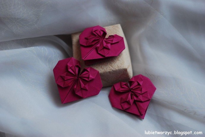 Сердце-розочка из бумаги для украшения подарков: мастер-класс Сердце-розочка из бумаги для украшения подарков: мастер-класс