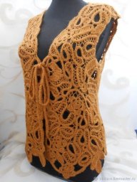 ​Жилет в технике шнуркового кружева