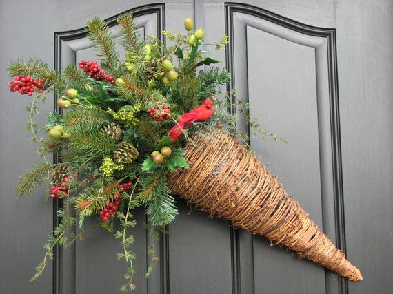 Необычные поделки из елочных и сосновых веток Необычные поделки из елочных и сосновых веток