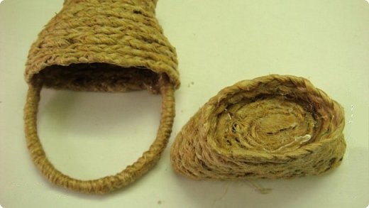 Плетем корзиночку-магнитик Плетем корзиночку-магнитик