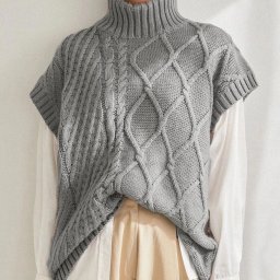 ​Эффектный жилет с двумя узорами