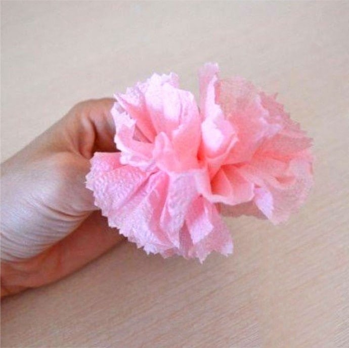 Объёмная цифра из салфеток Объёмная цифра из салфеток