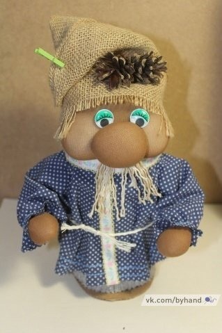 Симпатичный домовенок