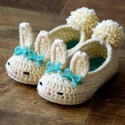 ​Милые тапочки с зайками