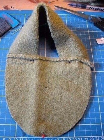 Тапочки из старого свитера: мастер-класс