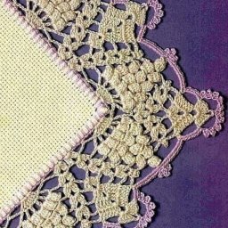 Коллекция изящной каймы, связанной крючком