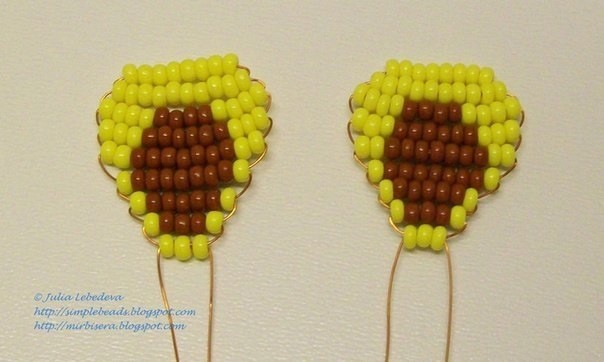 ​Анютины глазки из бисера