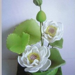 ​Цветы из капрона