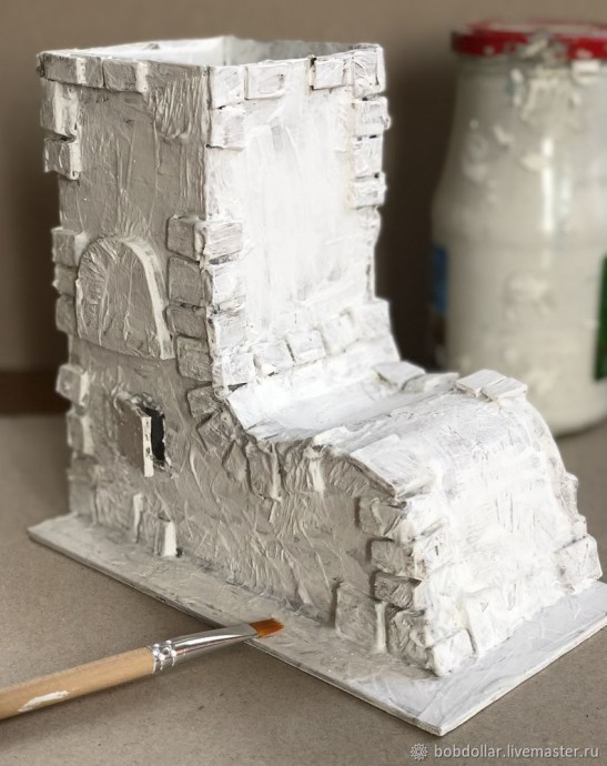 Печка-карандашница из картона Печка-карандашница из картона