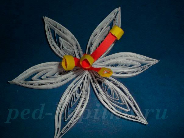 Квиллинг: цветы лилии Квиллинг: цветы лилии