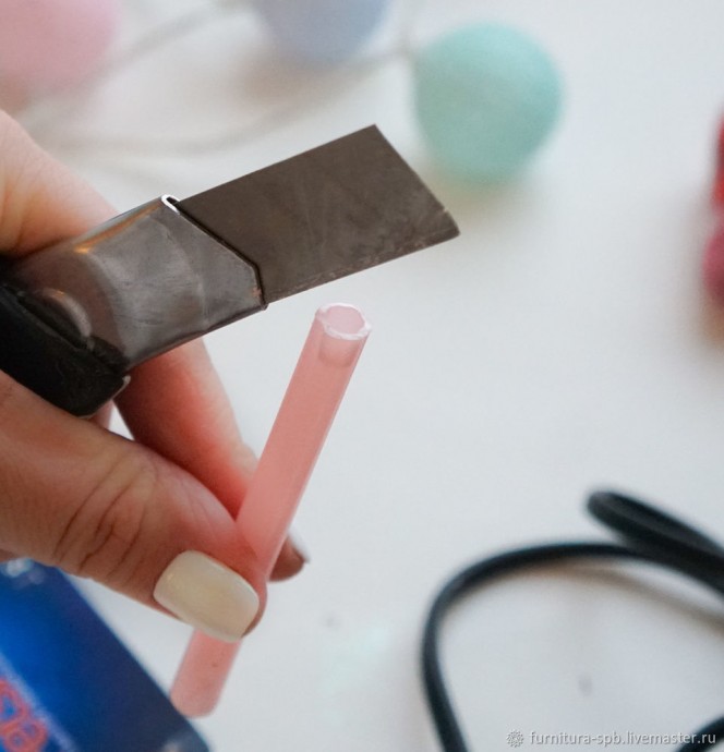 Делаем кисточку из ниток