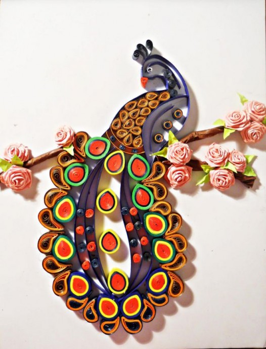 Павлины в технике квиллинг
