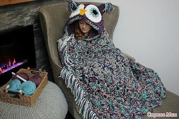 Плед с капюшоном-совушкой крючком из толстой пряжи