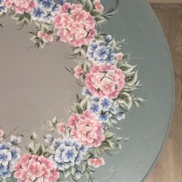 Декорируем столик