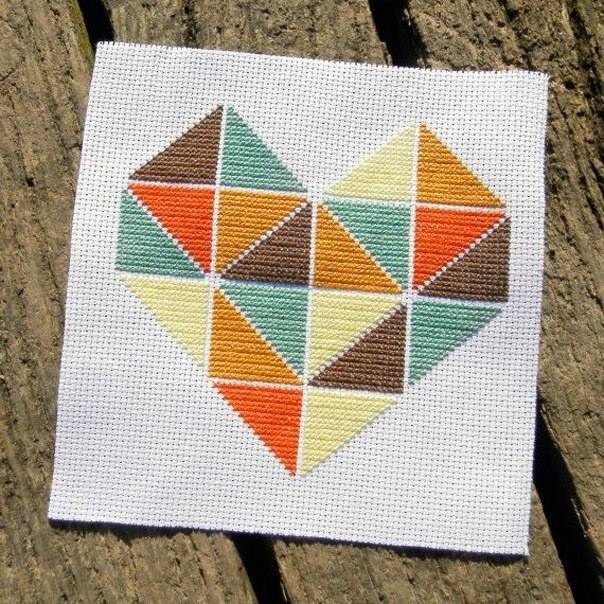Геометрическая вышивка для вашего вдохновения