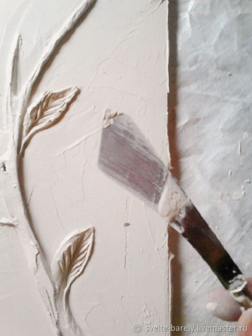Веточка розы из шпатлевки Веточка розы из шпатлевки