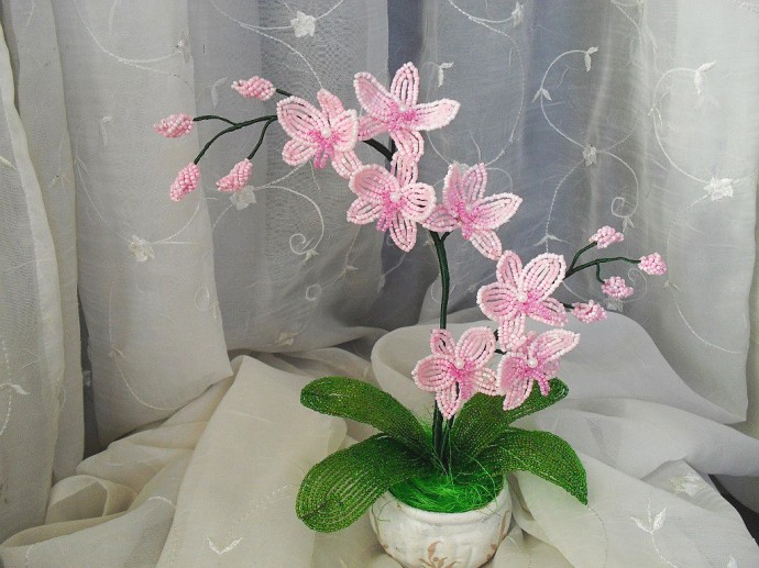 Волшебный букет из орхидей из бисера своими руками