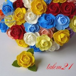 Маленькие розочки из фоамирана