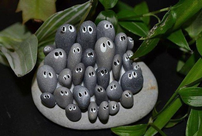 Глазастые камни Глазастые камни