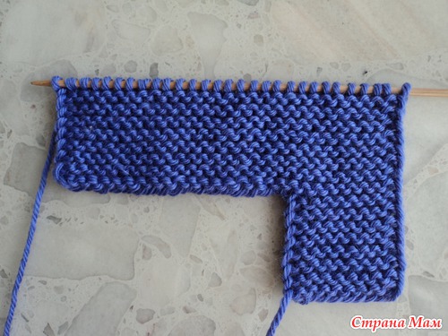 Вязаные тапочки спицами "Чиполино"