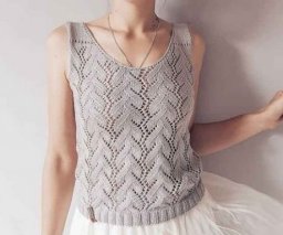 ​Женский топ спицами с переплетающимся ажурным узором