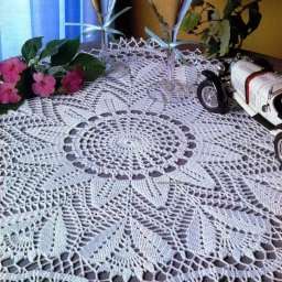 Большая ажурная салфетка крючком
