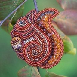 Прекрасная работа по созданию нежного украшения